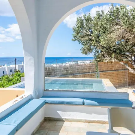 With View Of Agios Ioannis And Pool With Jacuzzi Appartamento