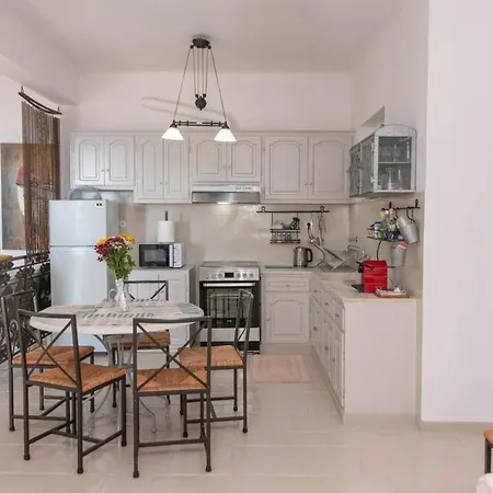 With View Of Agios Ioannis And Pool With Jacuzzi Apartment Agios Ioannis (Tinos)