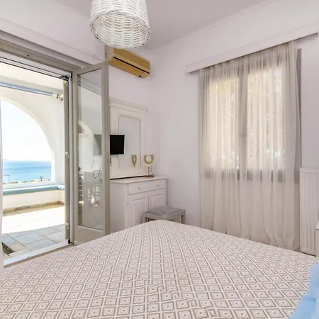 Apartment With View Of Agios Ioannis And Pool With Jacuzzi *